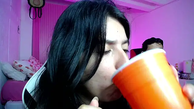 sonic jess07 online show from April 10, 9:25 am