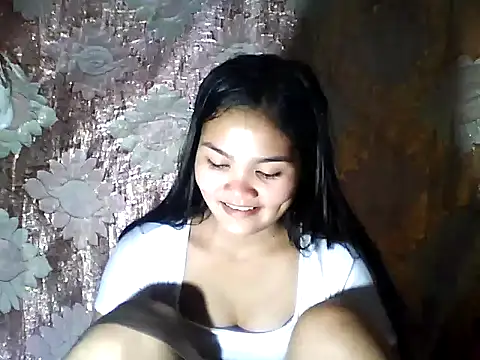 PinaySkinnyJust18 online show from March 5, 9:38 am