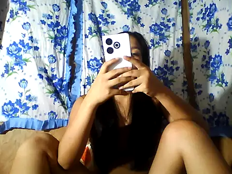 PinaySkinnyJust18 online show from July 9, 10:19 am