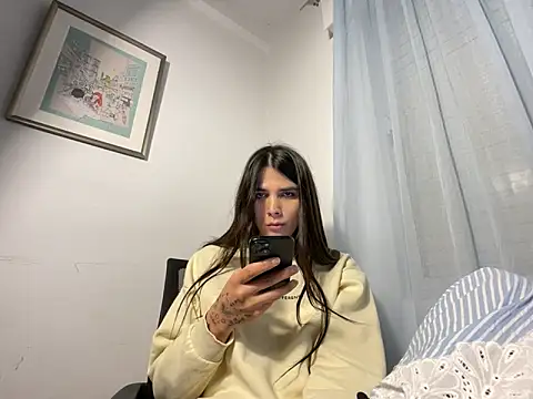 Snapshot of Lily_WellGifted chatting on March 22, 7:06 pm Lily WellGifted online show from March 22, 7:06 pm