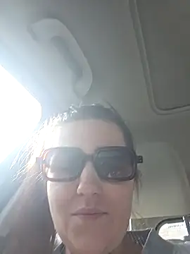 Ashlovescannabis online show from February 18, 6:15 pm