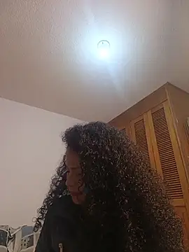 Snapshot of auroracandelax chatting on February 8, 12:58 am auroracandelax online show from February 8, 12:58 am