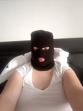 floribigbobs97 online show from January 18, 6:50 am