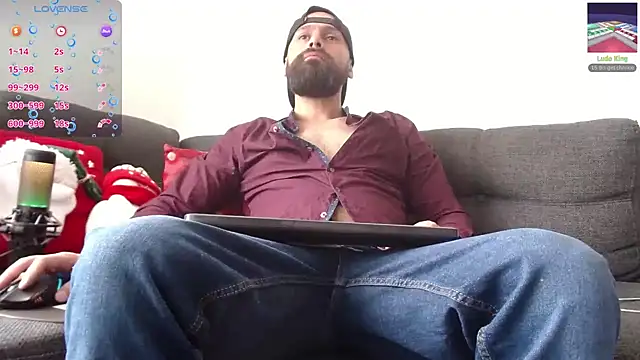 Snapshot of SpermsBank chatting on January 10, 3:48 pm SpermsBank online show from January 10, 3:48 pm