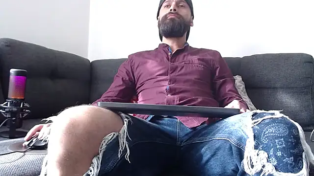 Snapshot of SpermsBank chatting on March 7, 1:40 pm SpermsBank online show from March 7, 1:40 pm