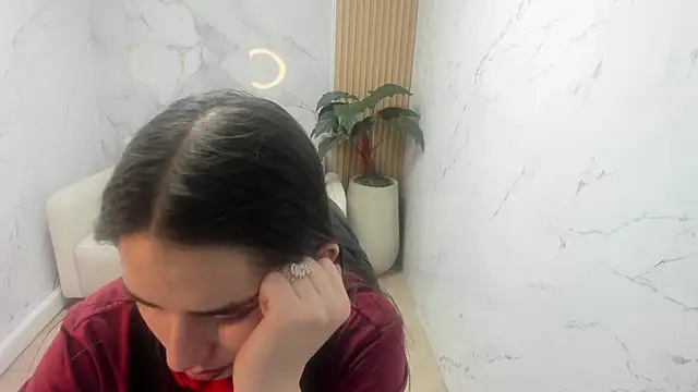 Snapshot of Qetsyah_tf chatting on February 7, 1:42 am Qetsyah tf online show from February 7, 1:42 am