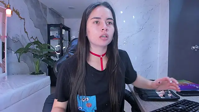 Snapshot of Qetsyah_tf chatting on February 19, 1:07 pm Qetsyah tf online show from February 19, 1:07 pm