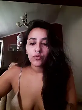 SrtaDolores online show from January 16, 5:28 pm