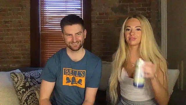 ThePrincessPeach online show from February 15, 10:39 pm