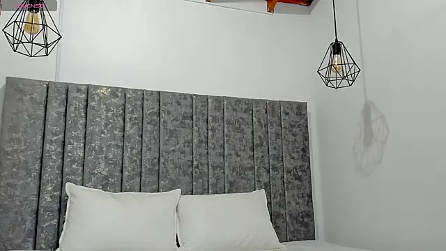 Snapshot of Calvin_Hunter chatting on March 27, 2:06 am Calvin Hunter online show from March 27, 2:06 am