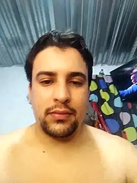 Snapshot of AxelWhitte chatting on February 6, 11:41 pm AxelWhitte online show from February 6, 11:41 pm