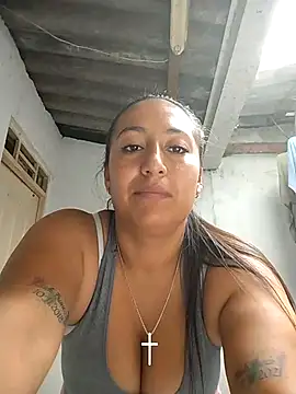 Snapshot of agathaklein chatting on February 7, 5:49 pm agathaklein online show from February 7, 5:49 pm