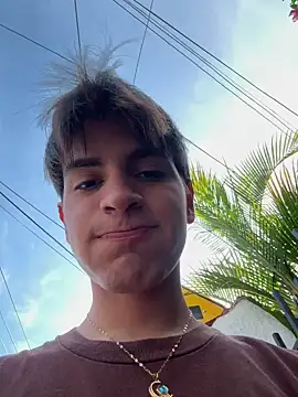 Snapshot of Naim_TheKing chatting on February 21, 1:34 pm Naim TheKing online show from February 21, 1:34 pm