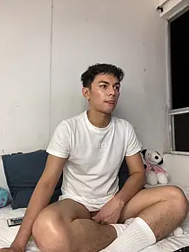 Caydensmit online show from February 28, 5:30 am