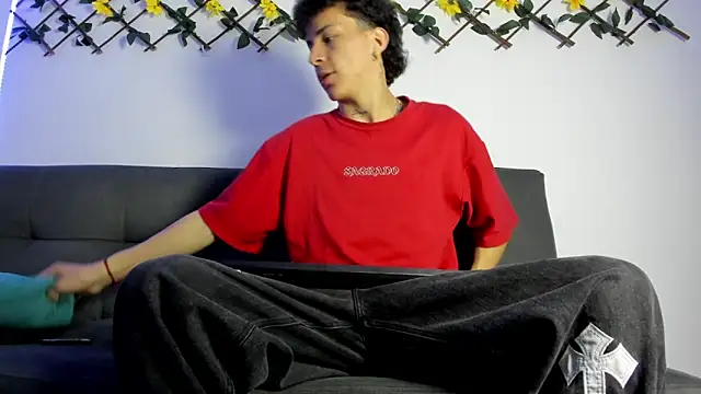 Maxxx bigcockx online show from March 13, 4:19 am