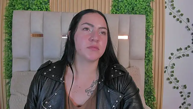 JeniferPowell nm online show from April 15, 7:32 pm