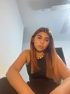 Snapshot of baddieasiantv chatting on February 25, 5:06 am baddieasiantv online show from February 25, 5:06 am