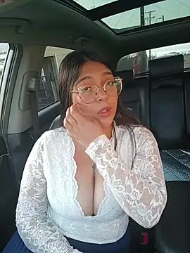 fernandaigancia online show from January 18, 11:52 pm