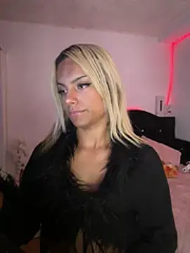 andyy x online show from April 5, 10:29 pm