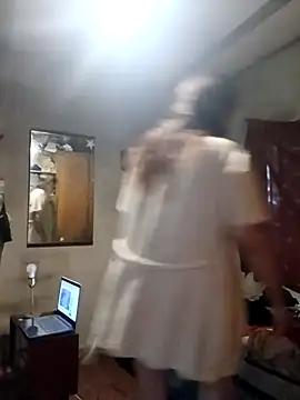 Snapshot of CherryRabitt chatting on February 13, 5:31 pm CherryRabitt online show from February 13, 5:31 pm