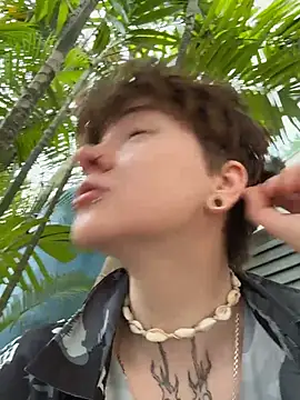 Snapshot of IceMur chatting on February 26, 3:05 am IceMur online show from February 26, 3:05 am