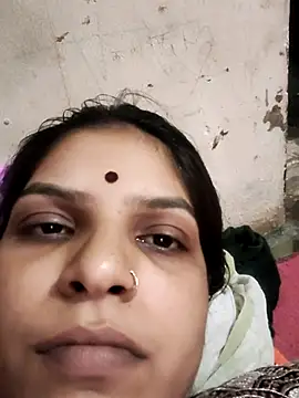 Snapshot of Radha_hot chatting on July 8, 4:11 pm Radha hot online show from July 8, 4:11 pm