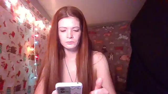 RidingHoodRed online show from January 19, 7:01 am