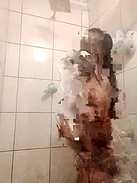 Snapshot of 01Wetlips chatting on February 5, 7:51 pm 01Wetlips online show from February 5, 7:51 pm