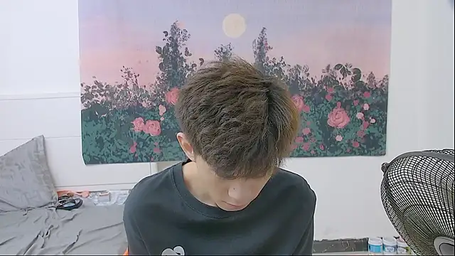 Snapshot of paofu-001 chatting on May 31, 8:10 am paofu-001 online show from May 31, 8:10 am