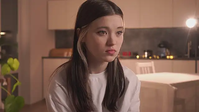 Snapshot of EleniRoeber chatting on February 5, 4:11 pm EleniRoeber online show from February 5, 4:11 pm