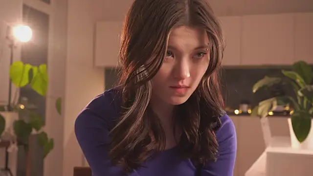 Snapshot of EleniRoeber chatting on February 6, 5:16 pm EleniRoeber online show from February 6, 5:16 pm