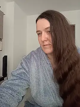 Angela swet online show from July 9, 8:51 am