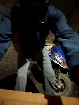 xx couple online show from January 17, 5:38 pm