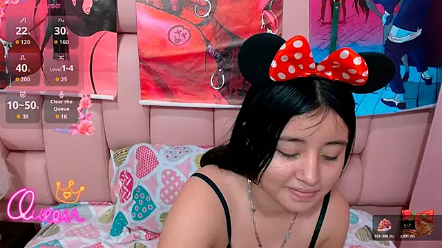 angelhotlatina18 online show from February 13, 11:50 am