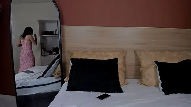 scarlett25   online show from March 13, 8:04 pm