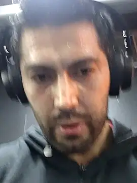 Snapshot of michell_veryhot chatting on February 3, 12:31 am michell veryhot online show from February 3, 12:31 am