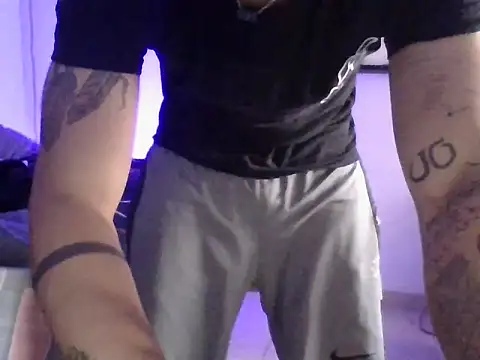 MRdxxx444 online show from April 11, 5:06 pm