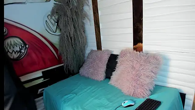 Mila toro online show from February 2, 7:56 pm