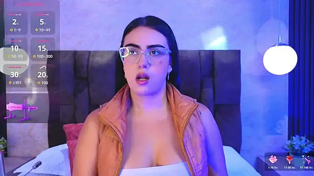 Snapshot of vicky_grey chatting on April 20, 12:08 pm vicky grey online show from April 20, 12:08 pm