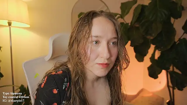 Snapshot of Scarlett_NoirMuse chatting on February 5, 11:09 pm Scarlett NoirMuse online show from February 5, 11:09 pm