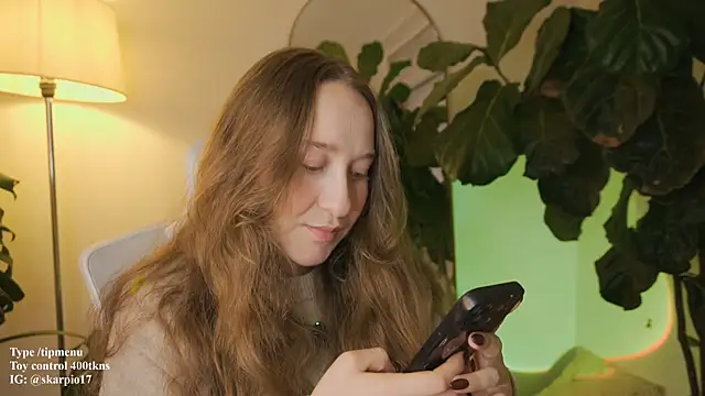 Snapshot of Scarlett_NoirMuse chatting on February 6, 10:46 pm Scarlett NoirMuse online show from February 6, 10:46 pm