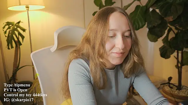 Scarlett NoirMuse online show from March 30, 7:26 pm