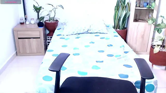 Snapshot of Magnuz_Col chatting on February 26, 8:08 pm Magnuz Col online show from February 26, 8:08 pm