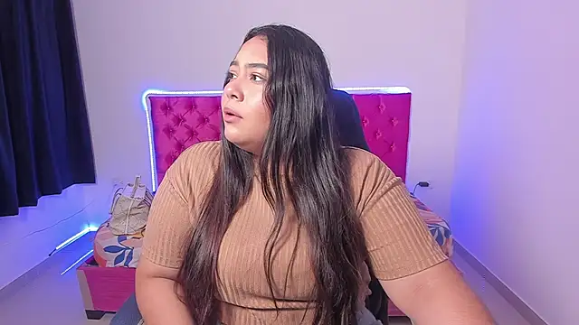 Emma cloup online show from January 18, 1:04 pm