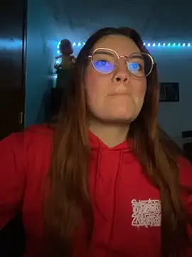 Snapshot of Vixroy7 chatting on February 18, 1:12 am Vixroy7 online show from February 18, 1:12 am