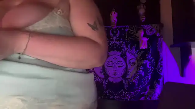 xopeachybaby online show from June 3, 2:33 pm