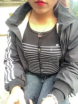 Snapshot of Lonasex99 chatting on January 19, 12:58 am Lonasex99 online show from January 19, 12:58 am