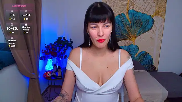 Agata  Moore online show from March 15, 2:06 am