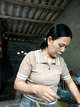 Nuna 689 online show from March 17, 2:38 am