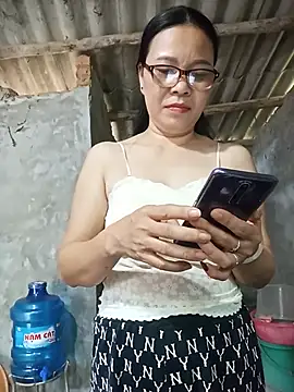 Nuna 689 online show from July 8, 2:49 am